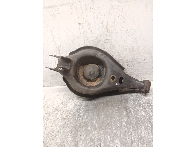 Recambio de brazo suspension inferior trasero derecho para chevrolet captiva (c100, c140) 2.0 d referencia OEM IAM   
