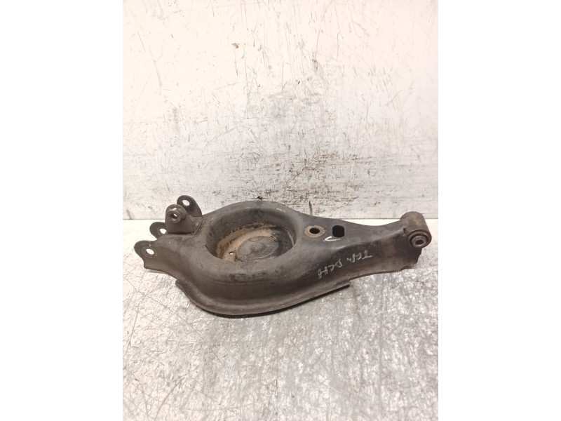 Recambio de brazo suspension inferior trasero derecho para chevrolet captiva (c100, c140) 2.0 d referencia OEM IAM   