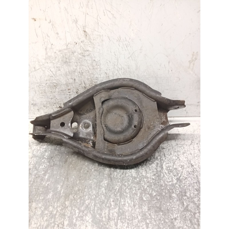 Recambio de brazo suspension inferior trasero derecho para chevrolet captiva (c100, c140) 2.0 d referencia OEM IAM   
