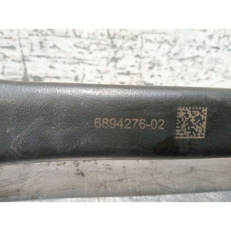 Recambio de brazo suspension inferior trasero izquierdo para bmw x1/ix1 u11 x1 sdrive18d referencia OEM IAM 6894276  