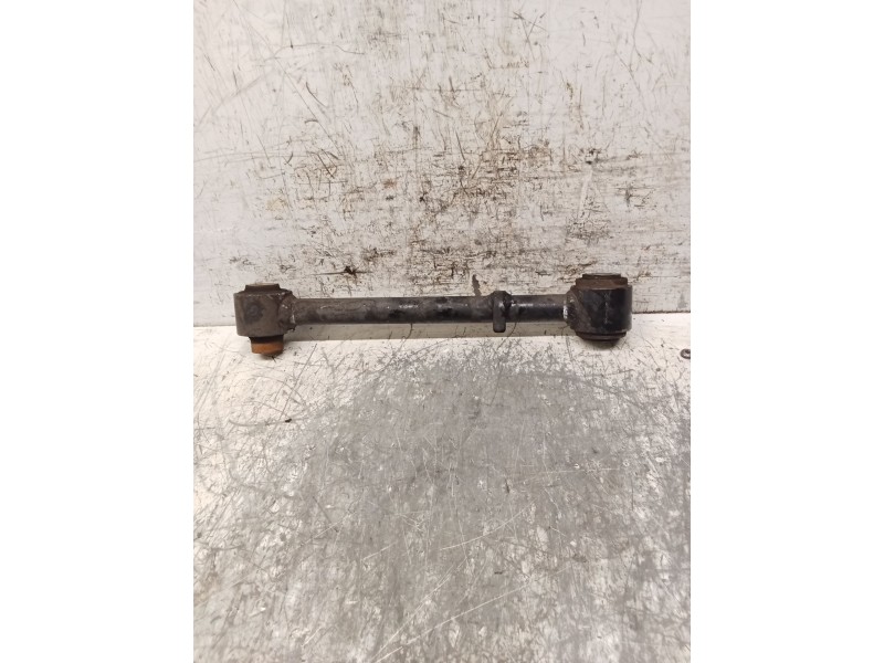 Recambio de tirante trasero izquierdo para chevrolet captiva (c100, c140) 2.0 d referencia OEM IAM   