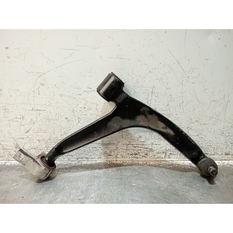 Recambio de brazo suspension inferior delantero derecho para citroën xsara picasso (n68) 2.0 hdi referencia OEM IAM   