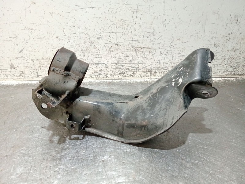 Recambio de brazo suspension superior delantero derecho para nissan primera hatchback (p11) 1.6 16v referencia OEM IAM   