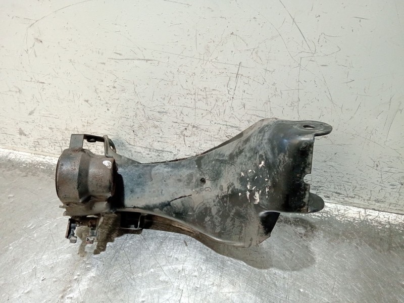 Recambio de brazo suspension superior delantero derecho para nissan primera hatchback (p11) 1.6 16v referencia OEM IAM   