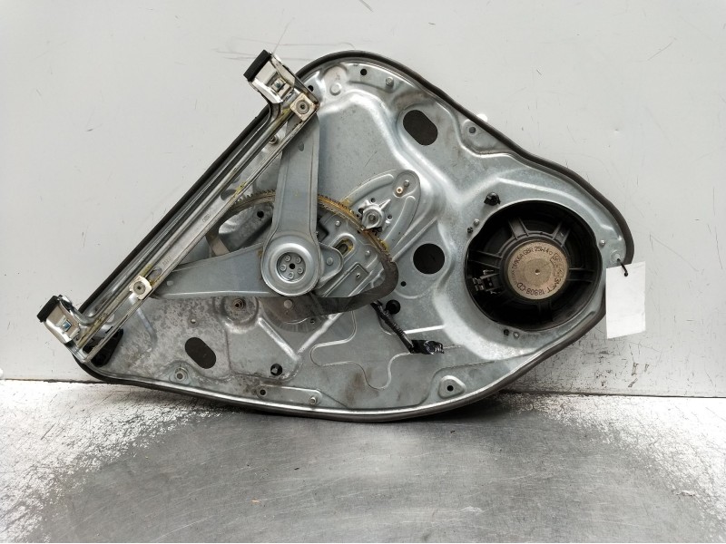 Recambio de elevalunas trasero derecho para ford focus berlina (cap) ghia referencia OEM IAM 4M51A045H22  