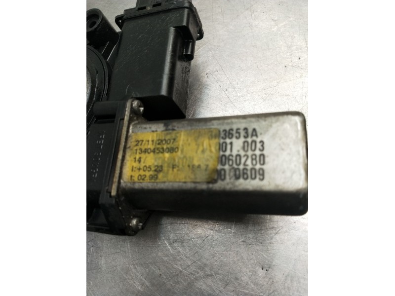 Recambio de elevalunas delantero izquierdo para peugeot boxer furgoneta 2.2 hdi 120 referencia OEM IAM 1340453080 5P 