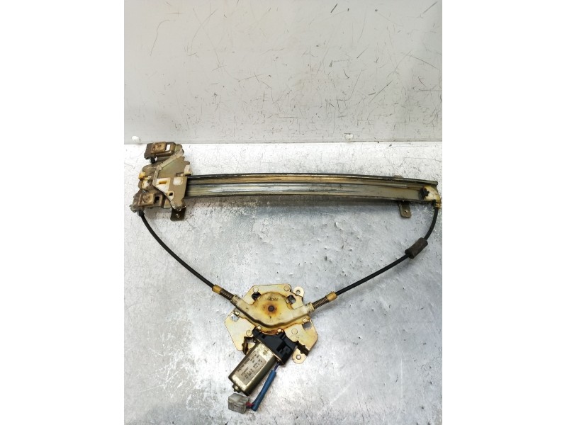 Recambio de elevalunas delantero izquierdo para opel frontera b (u99) 2.2 dti (6b_zc, 6b_vf, 6b_66, 6b_76) referencia OEM IAM 97