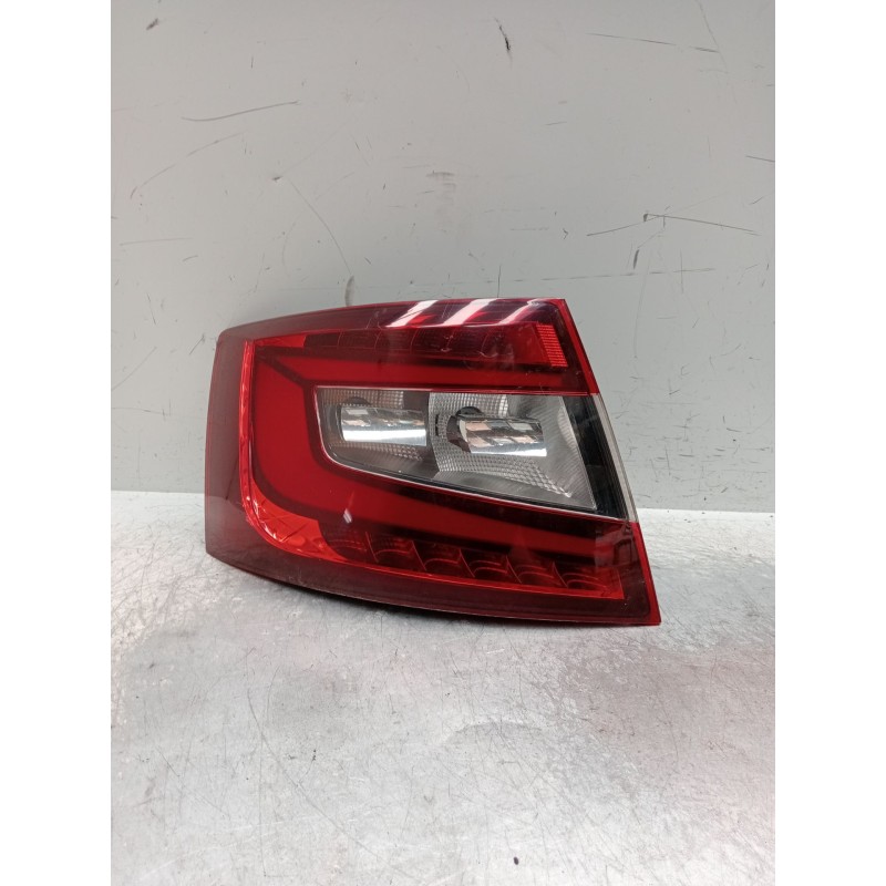 Recambio de piloto trasero izquierdo para skoda octavia iii (5e3, nl3, nr3) 2.0 tdi referencia OEM IAM 5e5945207 2sk01288101 