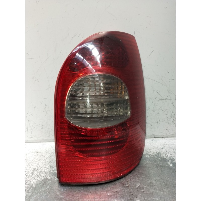 Recambio de piloto trasero derecho para citroën xsara picasso (n68) 2.0 hdi referencia OEM IAM 9650005780 89032868 