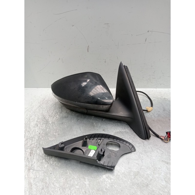 Recambio de retrovisor derecho para skoda octavia iii (5e3, nl3, nr3) 2.0 tdi referencia OEM IAM electrico 1 enchufe 12 cables 