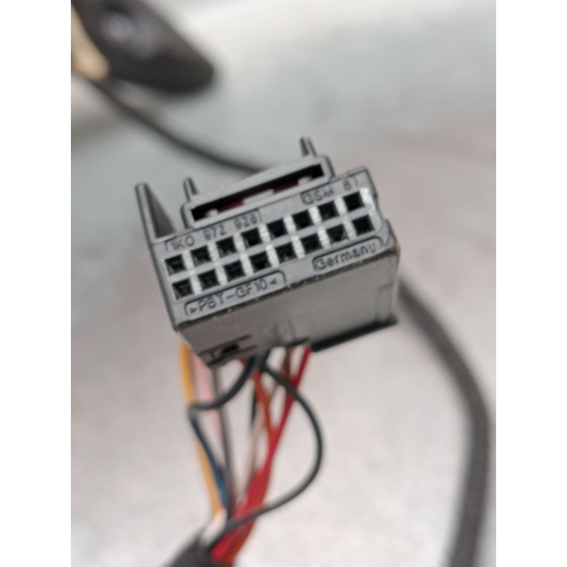 Recambio de retrovisor izquierdo para skoda octavia iii (5e3, nl3, nr3) 2.0 tdi referencia OEM IAM electrico 1 enchufe 11 cables