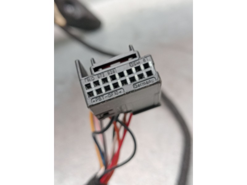 Recambio de retrovisor izquierdo para skoda octavia iii (5e3, nl3, nr3) 2.0 tdi referencia OEM IAM electrico 1 enchufe 11 cables