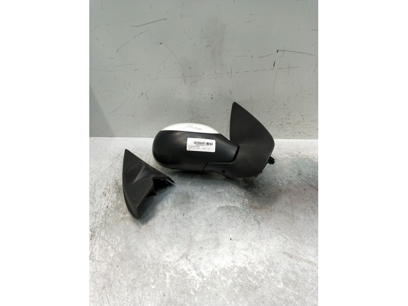 Recambio de retrovisor derecho para peugeot 206+ básico referencia OEM IAM 96480957xt  