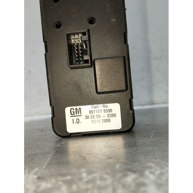 Recambio de mando luces para opel frontera b (u99) 2.2 dti (6b_zc, 6b_vf, 6b_66, 6b_76) referencia OEM IAM 8971779590  