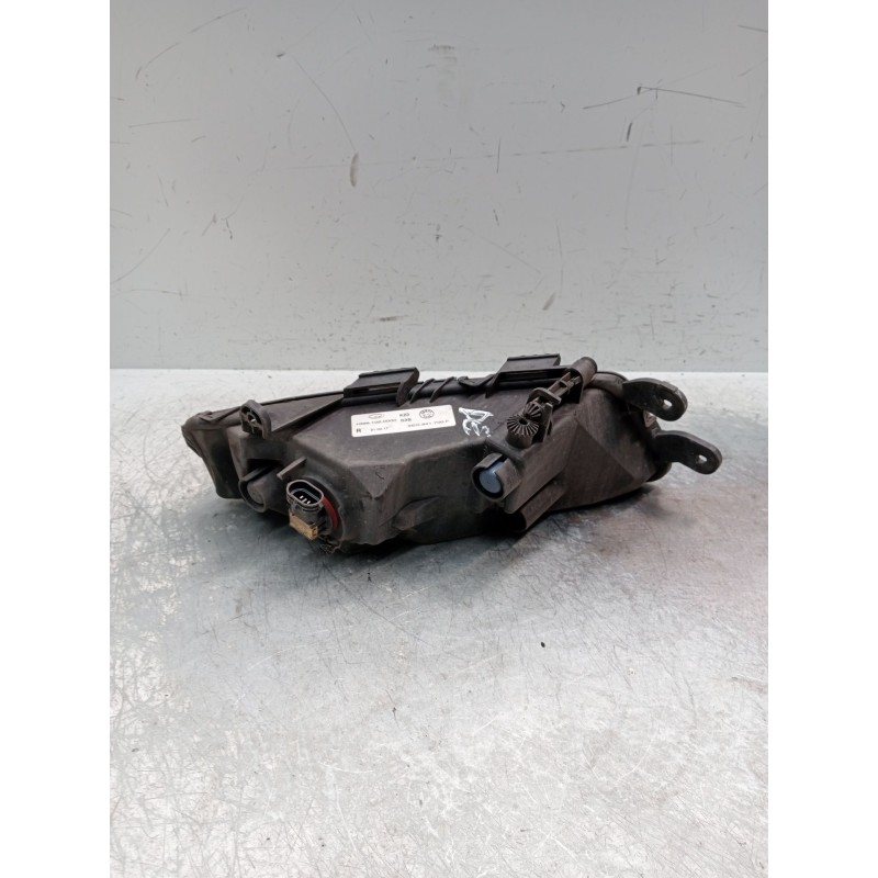 Recambio de faro antiniebla derecho para skoda octavia iii (5e3, nl3, nr3) 2.0 tdi referencia OEM IAM 5e0941700f 10961020000 