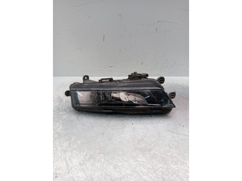 Recambio de faro antiniebla izquierdo para skoda octavia iii (5e3, nl3, nr3) 2.0 tdi referencia OEM IAM 5e0941699F 10961010000 