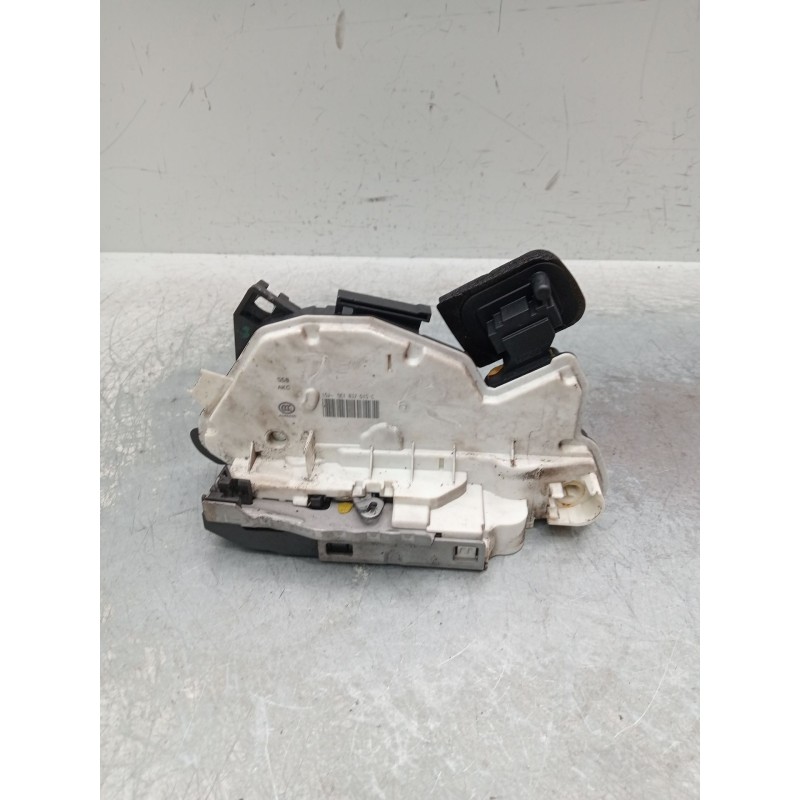 Recambio de motor cierre centralizado delantero izquierdo para skoda octavia iii (5e3, nl3, nr3) 2.0 tdi referencia OEM IAM   