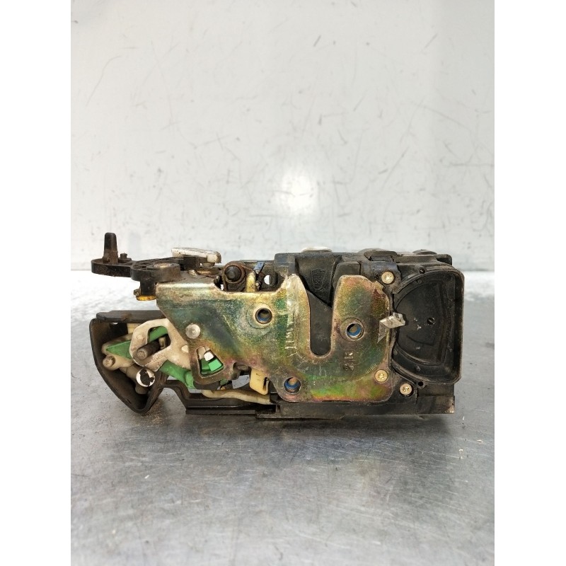 Recambio de motor cierre centralizado trasero derecho para opel frontera b (u99) 2.2 dti (6b_zc, 6b_vf, 6b_66, 6b_76) referencia