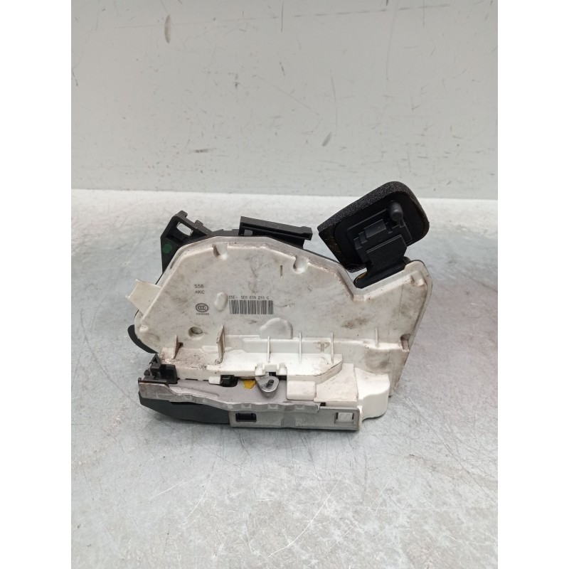 Recambio de motor cierre centralizado trasero izquierdo para skoda octavia iii (5e3, nl3, nr3) 2.0 tdi referencia OEM IAM 5e0839