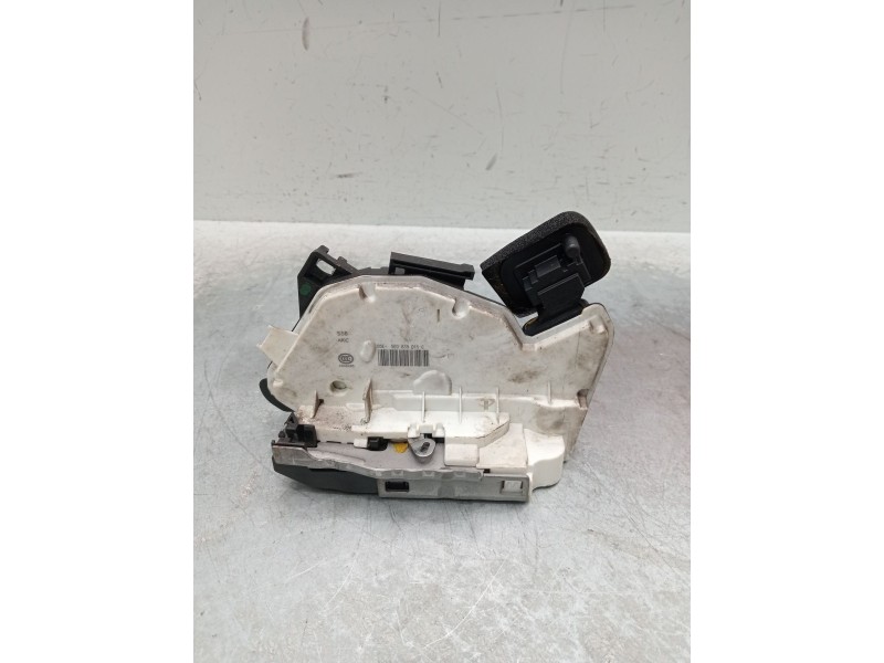 Recambio de motor cierre centralizado trasero izquierdo para skoda octavia iii (5e3, nl3, nr3) 2.0 tdi referencia OEM IAM 5e0839