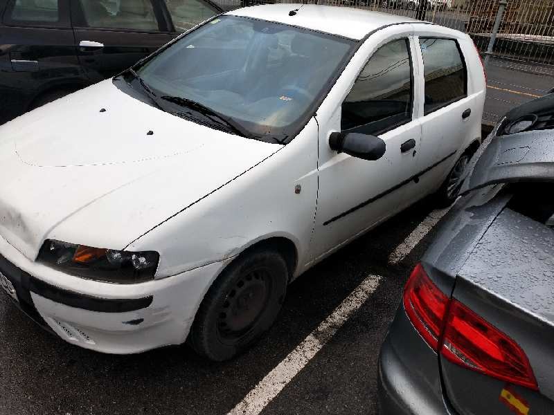 fiat punto berlina (188) del año 1999