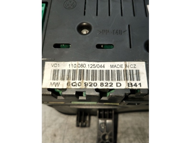Recambio de cuadro instrumentos para volkswagen polo (9n1) trendline referencia OEM IAM 6Q0920822D 15100419594 110080125