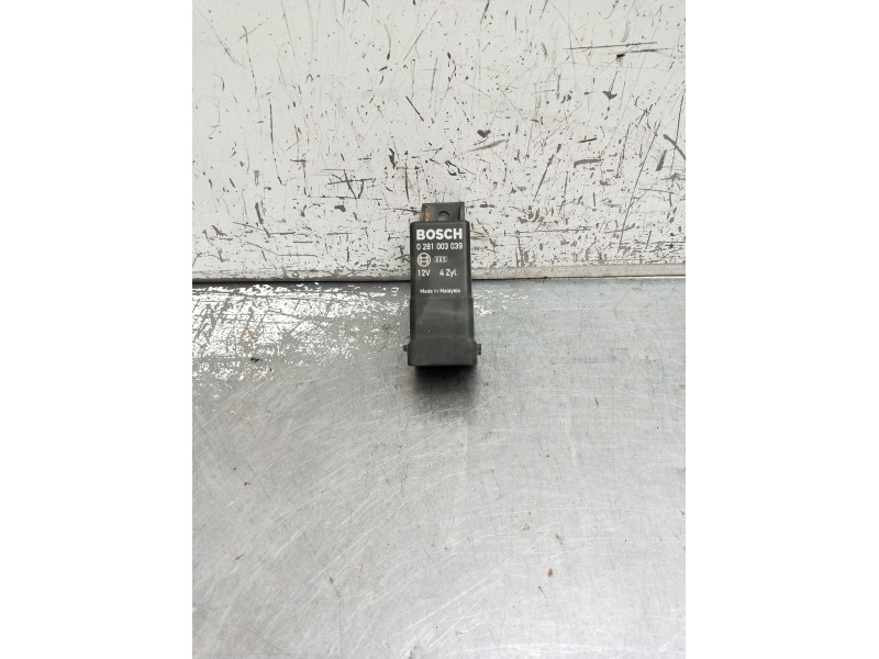 Recambio de caja precalentamiento para peugeot boxer furgoneta 2.2 hdi 120 referencia OEM IAM 0281003039  