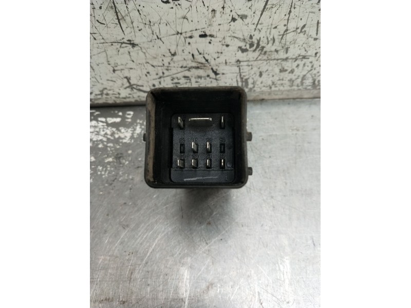 Recambio de caja precalentamiento para peugeot boxer furgoneta 2.2 hdi 120 referencia OEM IAM 0281003039  