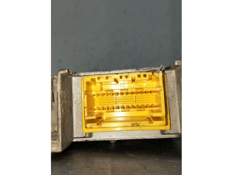 Recambio de centralita airbag para opel frontera b (u99) 2.2 dti (6b_zc, 6b_vf, 6b_66, 6b_76) referencia OEM IAM 8093526892  