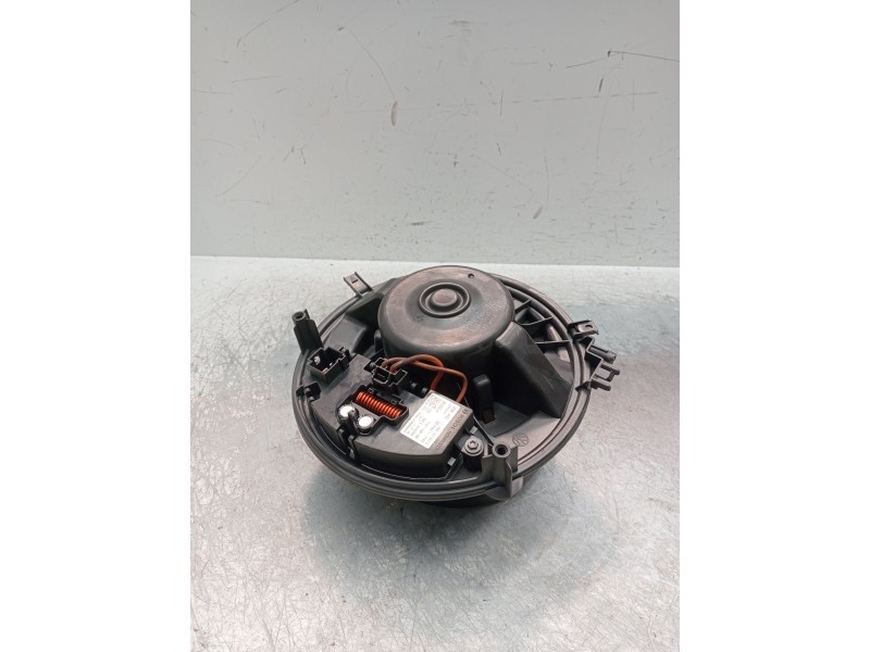 Recambio de motor calefaccion para skoda octavia iii (5e3, nl3, nr3) 2.0 tdi referencia OEM IAM 5q0907521e 1035900023 f011500108