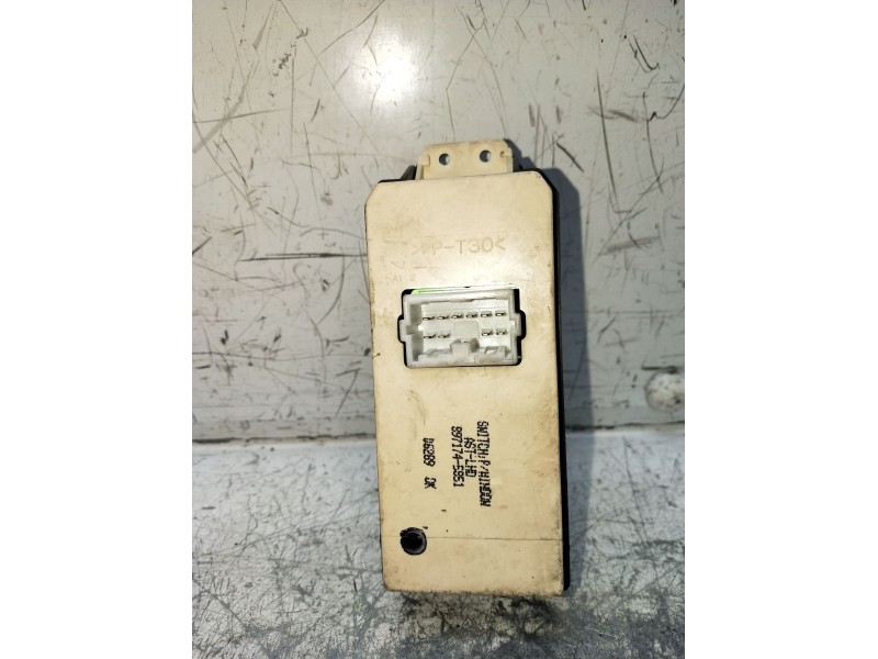 Recambio de mando elevalunas delantero derecho para opel frontera b (u99) 2.2 dti (6b_zc, 6b_vf, 6b_66, 6b_76) referencia OEM IA