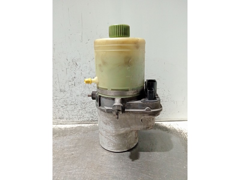 Recambio de bomba direccion para volkswagen polo iv (9n_, 9a_) 1.4 tdi referencia OEM IAM 6Q0423156AB 6Q1423051AN 6Q2423051AA