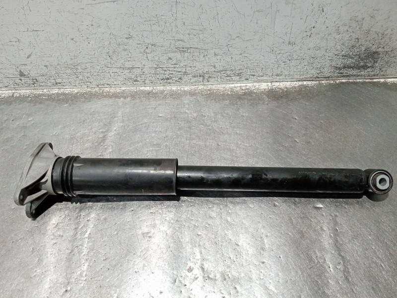 Recambio de amortiguador trasero derecho para bmw x1/ix1 u11 x1 sdrive18d referencia OEM IAM 689634802  