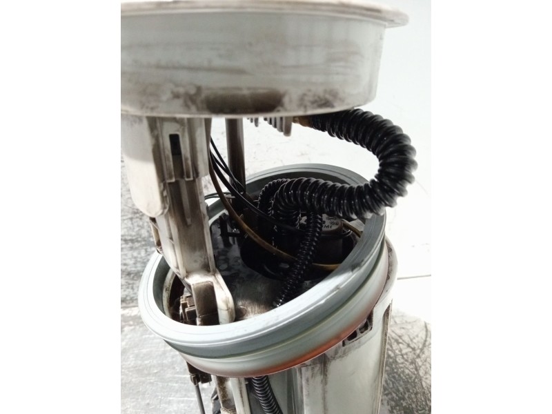 Recambio de bomba combustible para volkswagen polo iv (9n_, 9a_) 1.4 tdi referencia OEM IAM 6Q0919050A 220212007002 