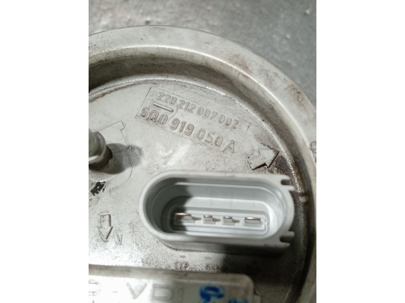 Recambio de bomba combustible para volkswagen polo iv (9n_, 9a_) 1.4 tdi referencia OEM IAM 6Q0919050A 220212007002 