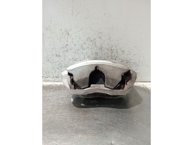 Recambio de pinza freno delantera derecha para bmw x1/ix1 u11 x1 sdrive18d referencia OEM IAM 5424307  