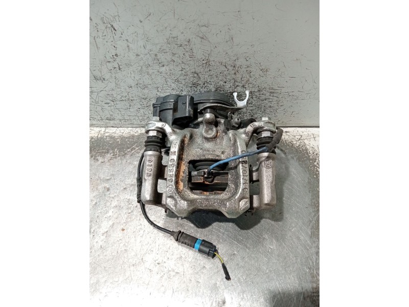 Recambio de pinza freno trasera derecha para bmw x1/ix1 u11 x1 sdrive18d referencia OEM IAM 6E558E  