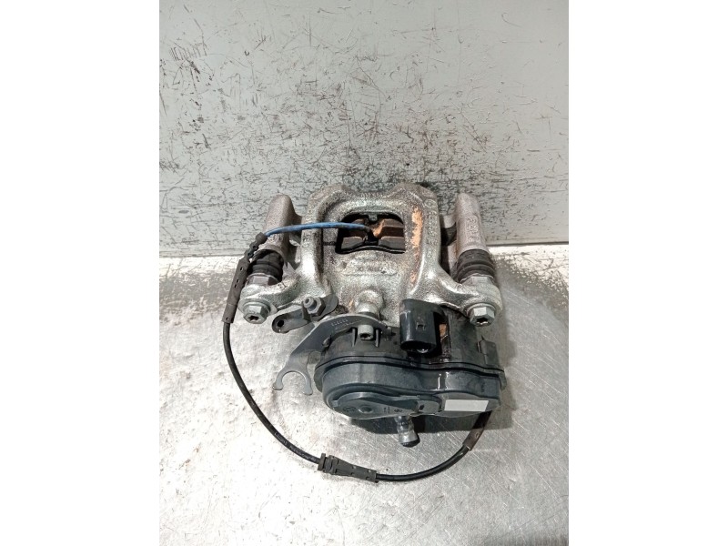 Recambio de pinza freno trasera derecha para bmw x1/ix1 u11 x1 sdrive18d referencia OEM IAM 6E558E  