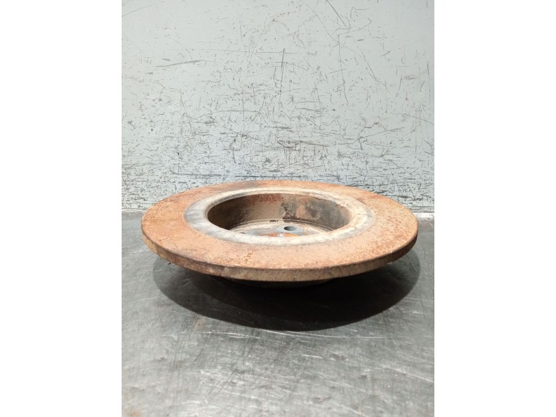 Recambio de disco freno trasero para bmw x1/ix1 u11 x1 sdrive18d referencia OEM IAM   