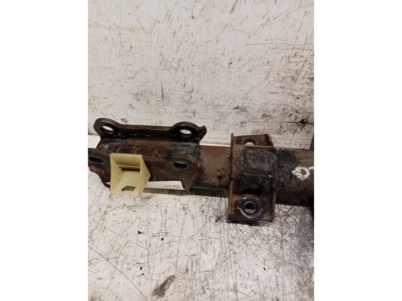 Recambio de amortiguador delantero izquierdo para volvo v70 ii (285) d5 referencia OEM IAM 8667250A  