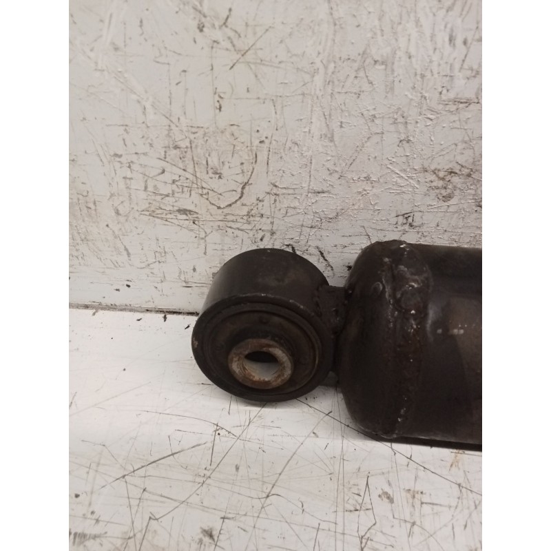 Recambio de amortiguador trasero derecho para chevrolet captiva (c100, c140) 2.0 d referencia OEM IAM   
