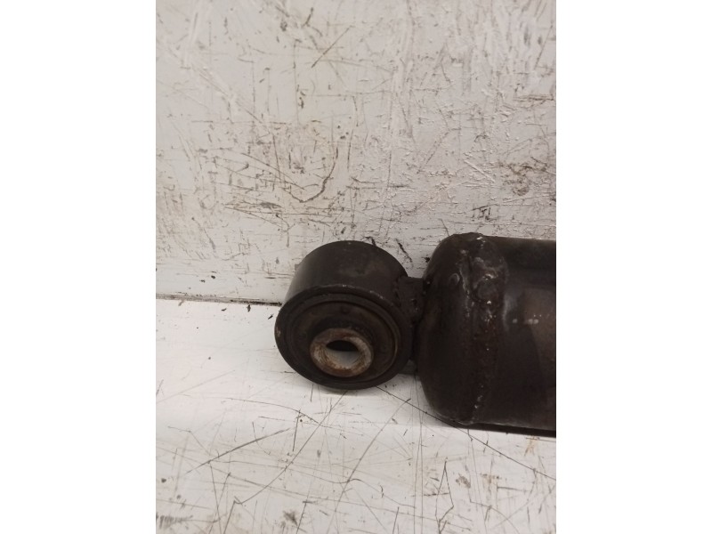 Recambio de amortiguador trasero derecho para chevrolet captiva (c100, c140) 2.0 d referencia OEM IAM   