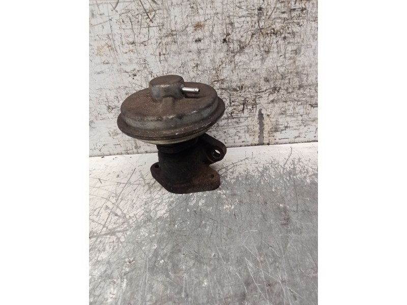 Recambio de valvula egr para chevrolet captiva (c100, c140) 2.0 d referencia OEM IAM   