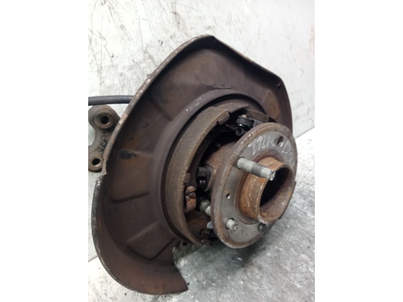 Recambio de mangueta trasera derecha para chevrolet captiva (c100, c140) 2.0 d referencia OEM IAM   