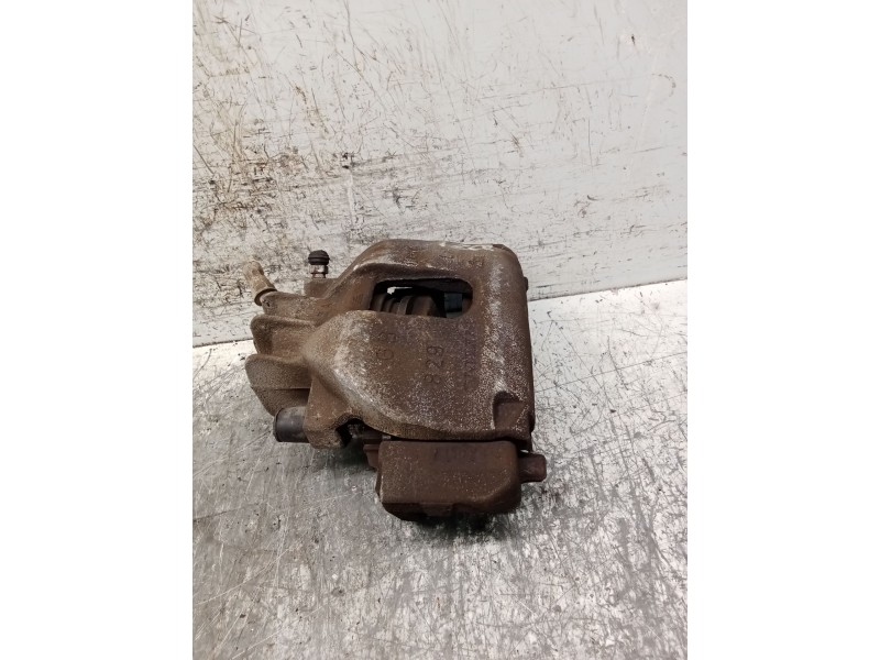 Recambio de pinza freno delantera izquierda para volvo v70 ii (285) d5 referencia OEM IAM   