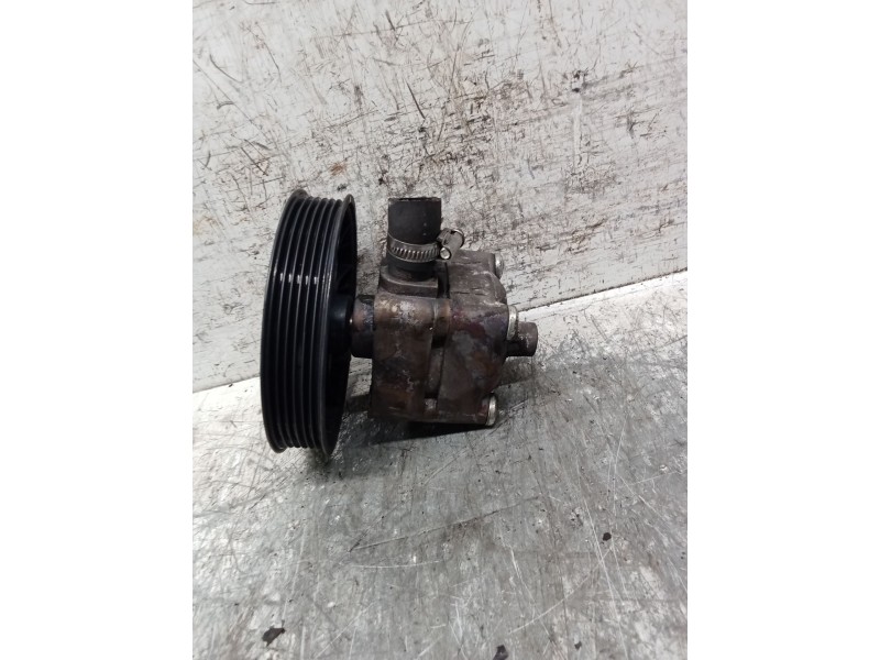 Recambio de bomba direccion para volvo v70 ii (285) d5 referencia OEM IAM 7611332112  