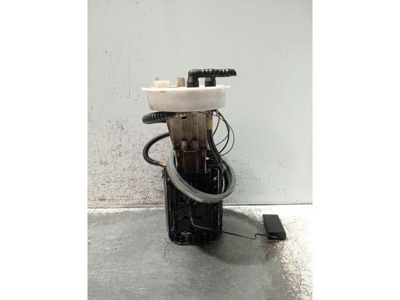 Recambio de bomba combustible para audi a4 b7 (8ec) 2.0 tdi 16v referencia OEM IAM 8E0919050AC 220212002009 
