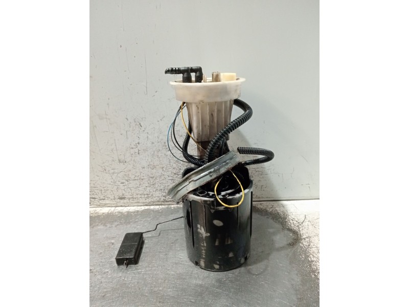 Recambio de bomba combustible para audi a4 b7 (8ec) 2.0 tdi 16v referencia OEM IAM 8E0919050AC 220212002009 
