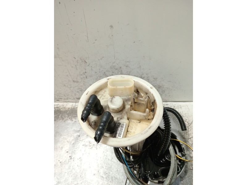 Recambio de bomba combustible para audi a4 b7 (8ec) 2.0 tdi 16v referencia OEM IAM 8E0919050AC 220212002009 