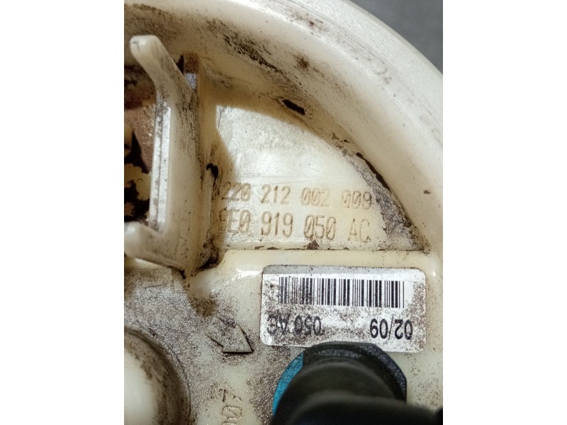 Recambio de bomba combustible para audi a4 b7 (8ec) 2.0 tdi 16v referencia OEM IAM 8E0919050AC 220212002009 